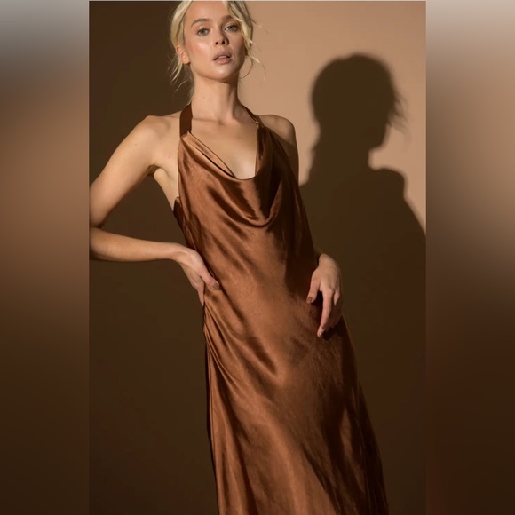 Oliver Satin Cowl Neck Halter Dress - Picture 4 of 11